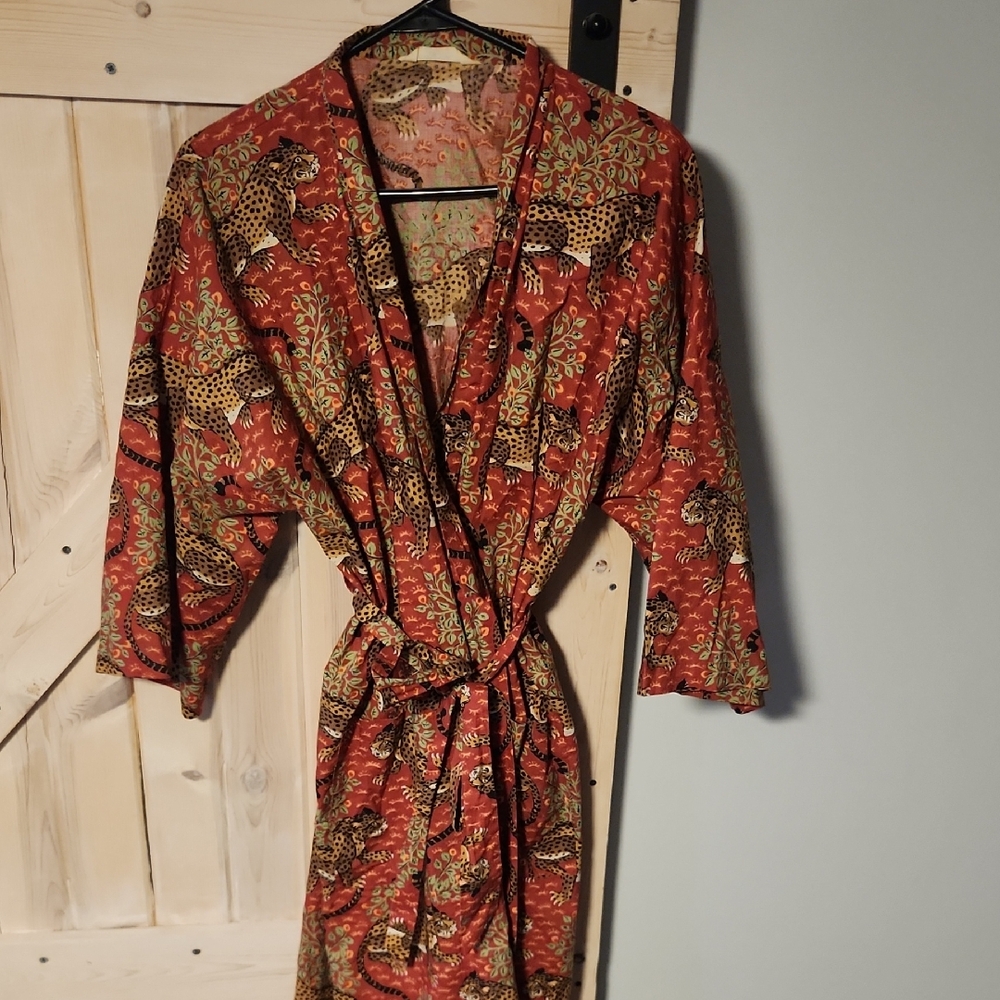 Printfresh Red Leopard Print Robe